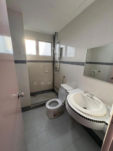 Condominium for Rent at Casuarina Park (Pandan Wangi) - Ann Lim - Bathroom - PropertyGuru.com.my