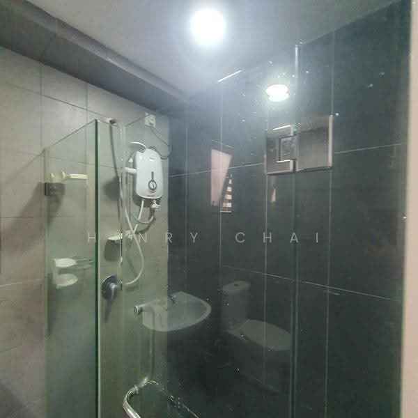 Kediaman Servis untuk Dijual di Avenue D'Vogue - Henry Chai - PropertyGuru.com.my