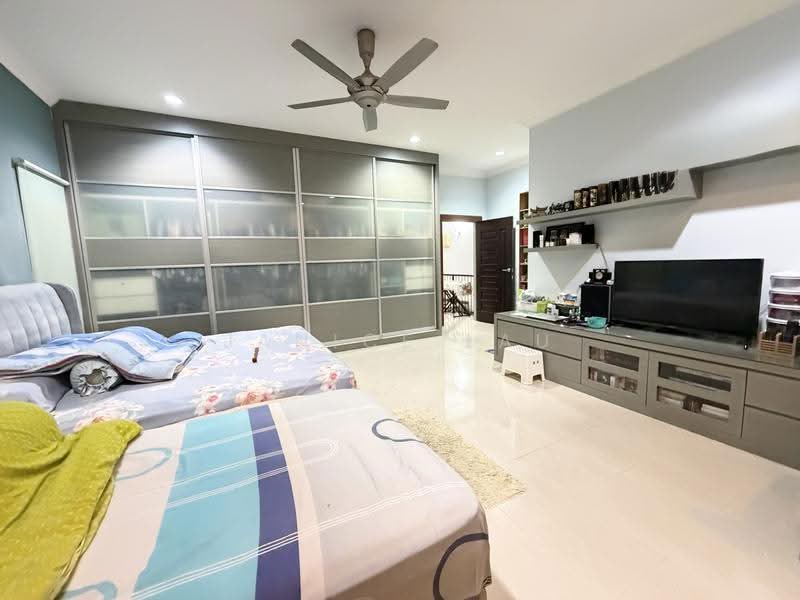 Semi-Detached House for Sale in Sungai Long (Bandar Sungai Long) - Janice Lau - Bedroom - PropertyGuru.com.my