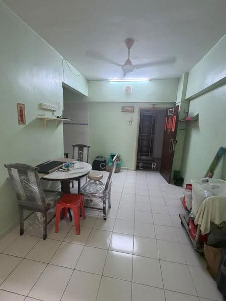 Kondominium untuk Disewa di Kepong Sentral Condominium - Eric Per - Dining Room - PropertyGuru.com.my