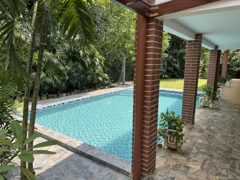 Bungalow House for Sale in Seksyen 5 (Petaling Jaya) - DANIEL . - Exterior - PropertyGuru.com.my