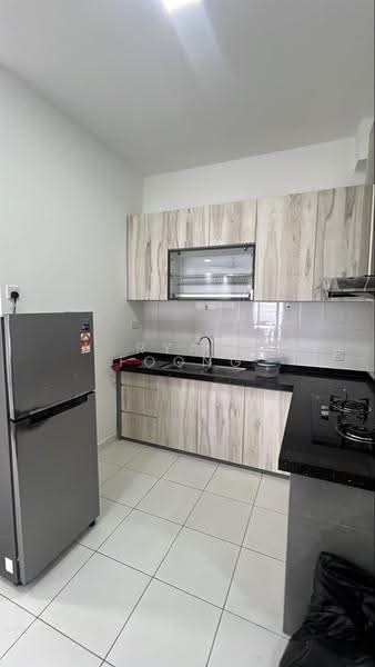 Condominium for Rent at The Golden Triangle Condominium - Ryan Foong - Kitchen - PropertyGuru.com.my