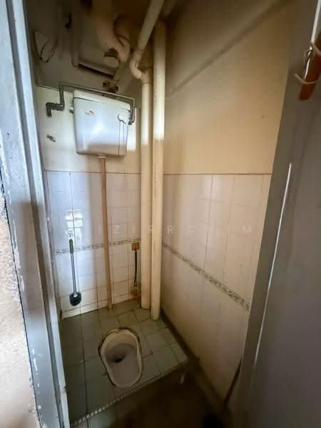 Apartment for Sale at Pangsapuri Putra Harmoni - Azizirrahim . - Bathroom - PropertyGuru.com.my
