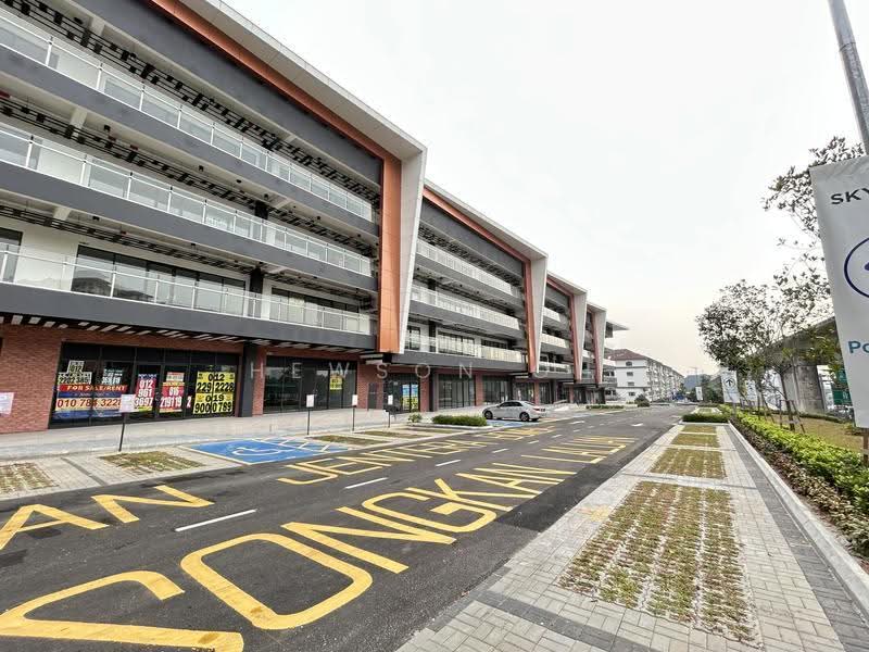 Shop for Rent in Puchong (Selangor) - Hewson Oh - Exterior - PropertyGuru.com.my