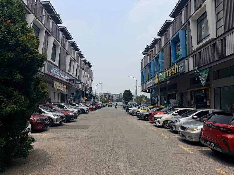 Shop for Rent in Bandar Bukit Raja (Klang) - Chloe Tan - Exterior - PropertyGuru.com.my