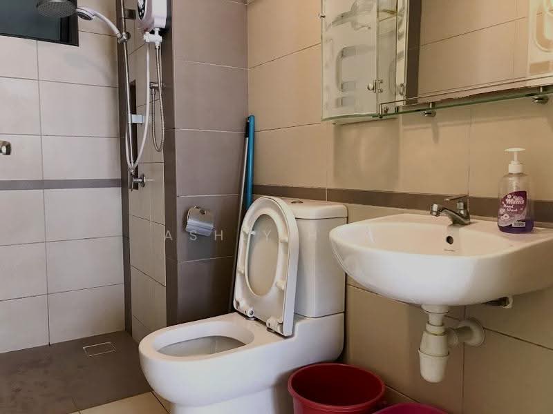 Condominium for Sale at The Z Residence - Ashly Hor - Bathroom - PropertyGuru.com.my