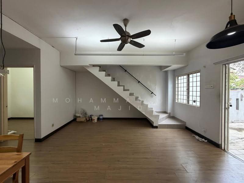 Rumah Teres 2-Tingkat untuk Dijual di TAMAN PUCHONG UTAMA (Puchong) - Mohammad Din Majid - PropertyGuru.com.my