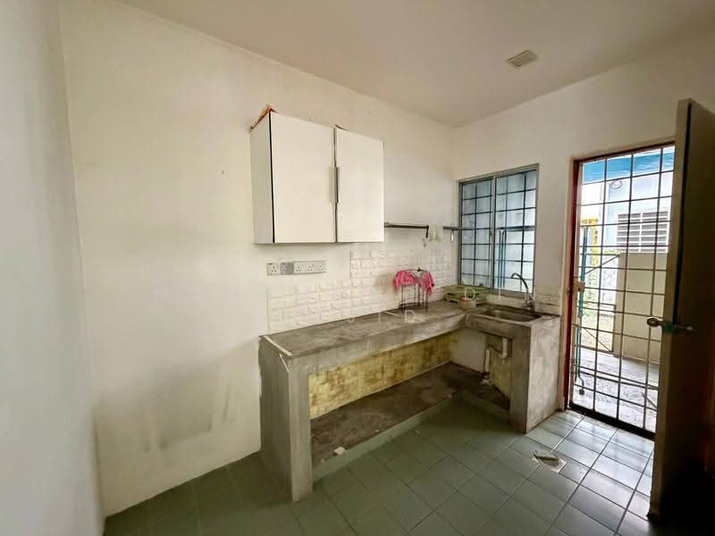 Rumah Teres 2-Tingkat untuk Dijual di TAMAN PUCHONG UTAMA (Puchong) - Mohammad Din Majid - PropertyGuru.com.my