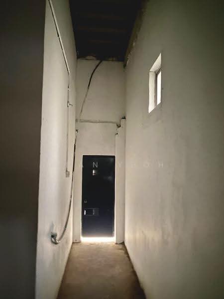 Kilang untuk Dijual di Taman Timur (Kulai) - Sean Yeoh - Corridor - PropertyGuru.com.my