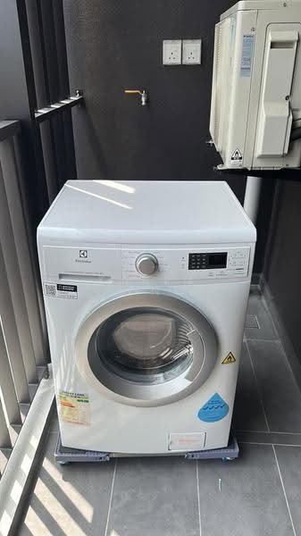 Kediaman Servis untuk Disewa di The Mate @ Damansara Jaya - Karen Pong - Balcony - PropertyGuru.com.my