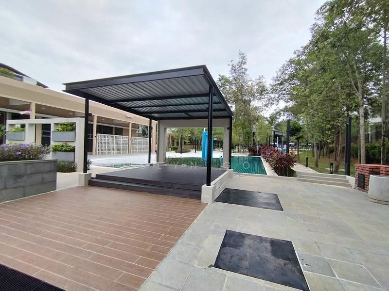 Rumah Berkembar untuk Dijual di Symphony Hills (Cyberjaya) - Jeslyn Goh - Exterior - PropertyGuru.com.my