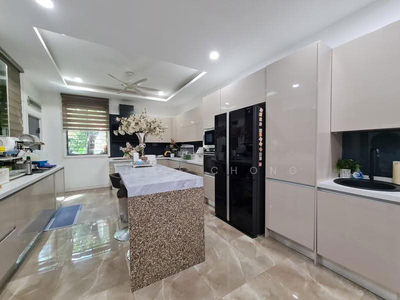 Bungalow House for Sale in Bandar Kinrara Seksyen 2 (Bandar Kinrara) - Venice Chong - Kitchen - PropertyGuru.com.my