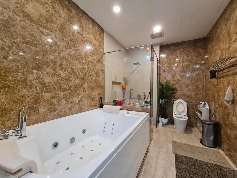 Bungalow House for Sale in Bandar Kinrara Seksyen 2 (Bandar Kinrara) - Venice Chong - Bathroom - PropertyGuru.com.my