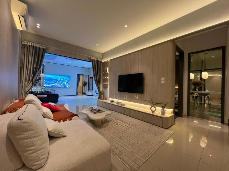 Kondominium untuk Dijual di Radium Arena (Urban Residences) Old Klang Road - Tw Lun - Living Room - PropertyGuru.com.my