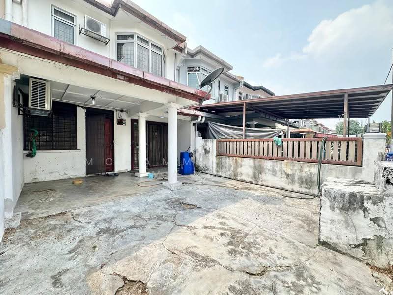 Rumah Teres 2-Tingkat untuk Dijual di TTDI Jaya (Shah Alam) - Mohammad Din Majid - Exterior - PropertyGuru.com.my