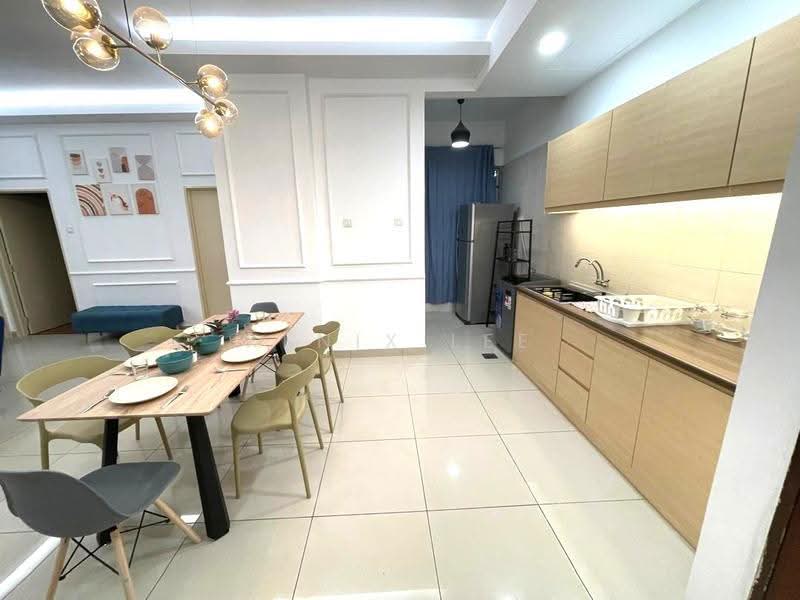 Kediaman Servis untuk Dijual di Impian Meridian - Kenix Lee - Dining Room - PropertyGuru.com.my