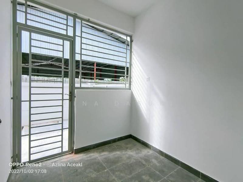 Semi-Detached House for Sale in Batu Pahat (Johor) - Rina Dasuki - Interior - PropertyGuru.com.my