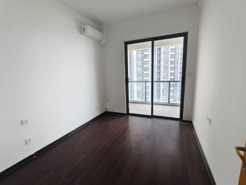 Service Residence for Sale at R&F Princess Cove Phase 1 - Vic Lim - Interior - PropertyGuru.com.my