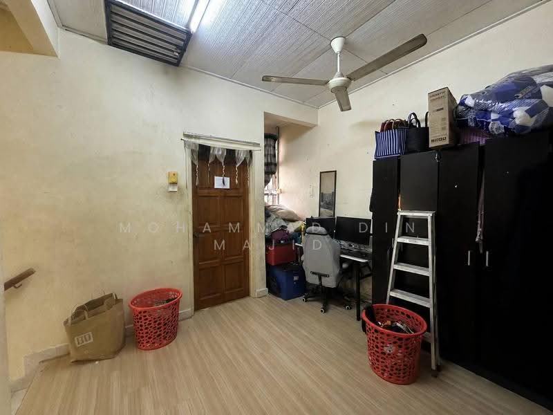Rumah Teres 2-Tingkat untuk Dijual di Seksyen 7 (Shah Alam) - Mohammad Din Majid - PropertyGuru.com.my