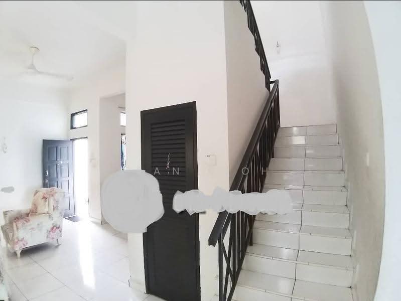 Semi-Detached House for Sale in Taman Kota Masai (Pasir Gudang) - Sean Yeoh - Entrance - PropertyGuru.com.my