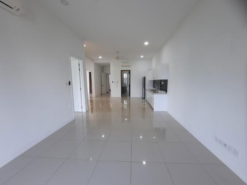 Condominium for Sale at Isle of Kamares - Jeslyn Goh - Living Room - PropertyGuru.com.my