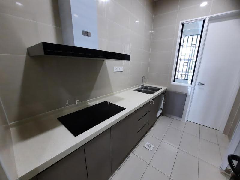 Condominium for Sale at Isle of Kamares - Jeslyn Goh - Kitchen - PropertyGuru.com.my