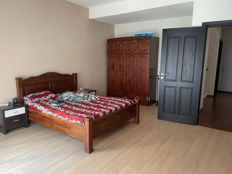 Link Bungalow for Sale in Jelutong (Penang) - Pei Hoon - Bedroom - PropertyGuru.com.my