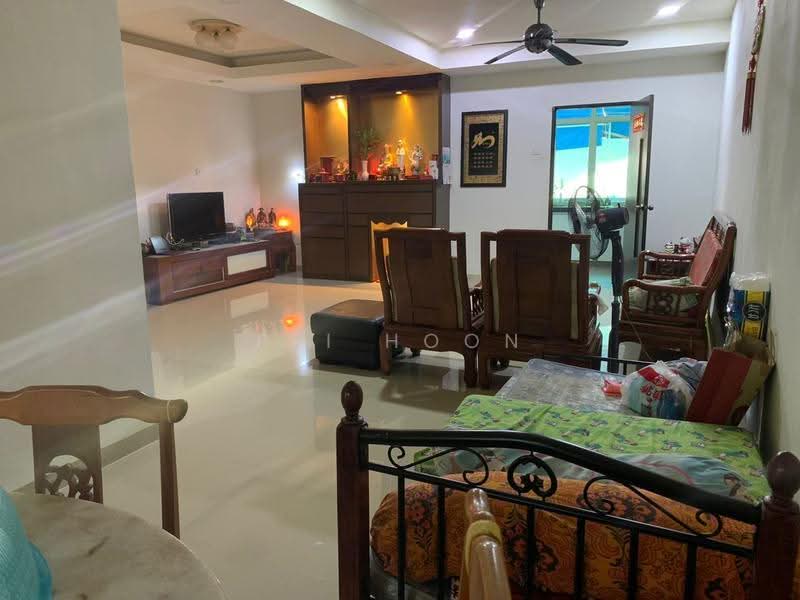 Link Bungalow for Sale in Jelutong (Penang) - Pei Hoon - Living Room - PropertyGuru.com.my