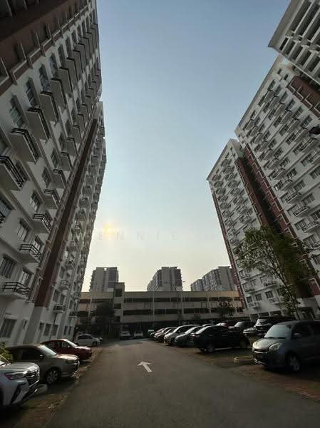 Pangsapuri untuk Dijual di De Bayu - Wennie Ho - Exterior - PropertyGuru.com.my