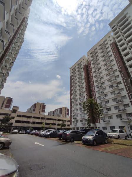 Pangsapuri untuk Dijual di De Bayu - Wennie Ho - Exterior - PropertyGuru.com.my