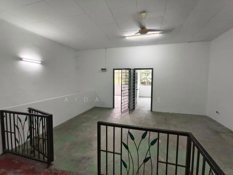 Kedai untuk Disewa di Bandar Baru Bangi (Selangor) - Aida Ramle - Interior - PropertyGuru.com.my