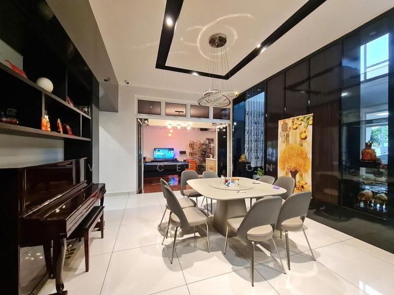 Bungalow House for Sale in Taman Damai Utama (Bandar Kinrara) - Venice Chong - Dining Room - PropertyGuru.com.my