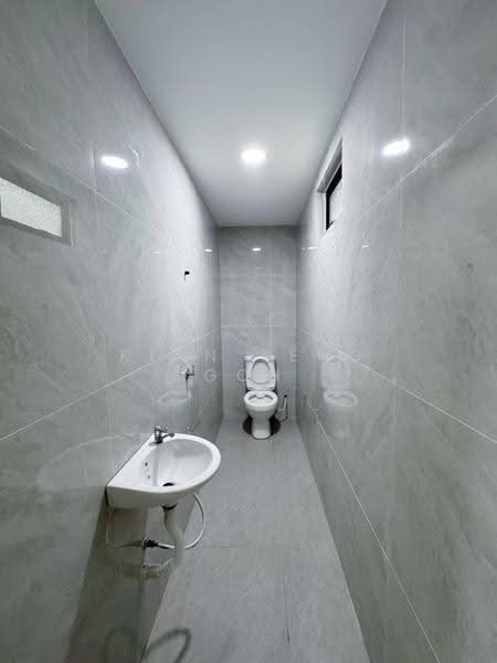2-storey Terraced House for Sale in Johor Bahru (Johor) - Kian Seng Goh - Bathroom - PropertyGuru.com.my