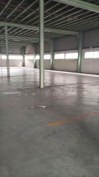 Gudang untuk Disewa di Seksyen 16 (Shah Alam) - Sam Jamal - Interior - PropertyGuru.com.my