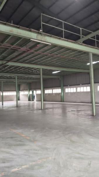 Gudang untuk Disewa di Seksyen 16 (Shah Alam) - Sam Jamal - Interior - PropertyGuru.com.my
