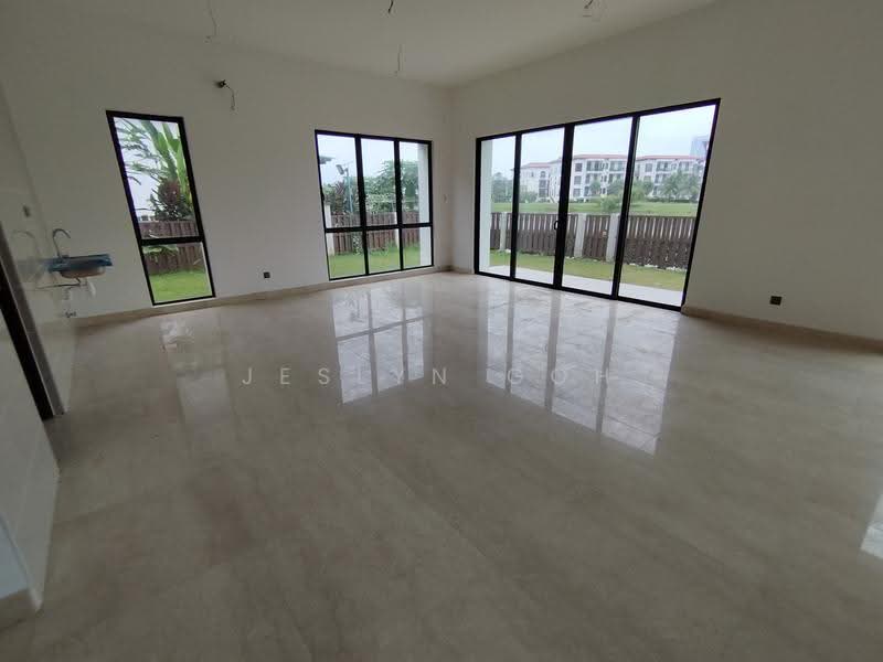 Bungalow House untuk Dijual di Setia Eco Glades (Cyberjaya) - Jeslyn Goh - Living Room - PropertyGuru.com.my