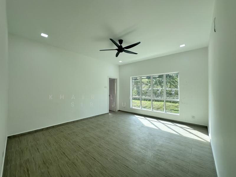 Bungalow House untuk Dijual di Seksyen 3 (Shah Alam) - Khairil Anwar Sirajudin - Living Room - PropertyGuru.com.my