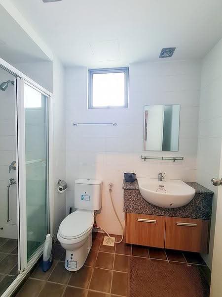Apartment for Rent at Molek Pine 2 - Stella Chia - Bathroom - PropertyGuru.com.my