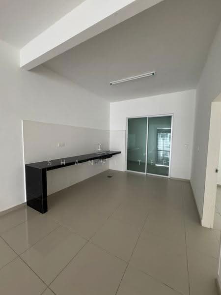Rumah Teres 2-Tingkat untuk Dijual di Bandar Seri Impian (Kluang) - Shanel Tee - Kitchen - PropertyGuru.com.my