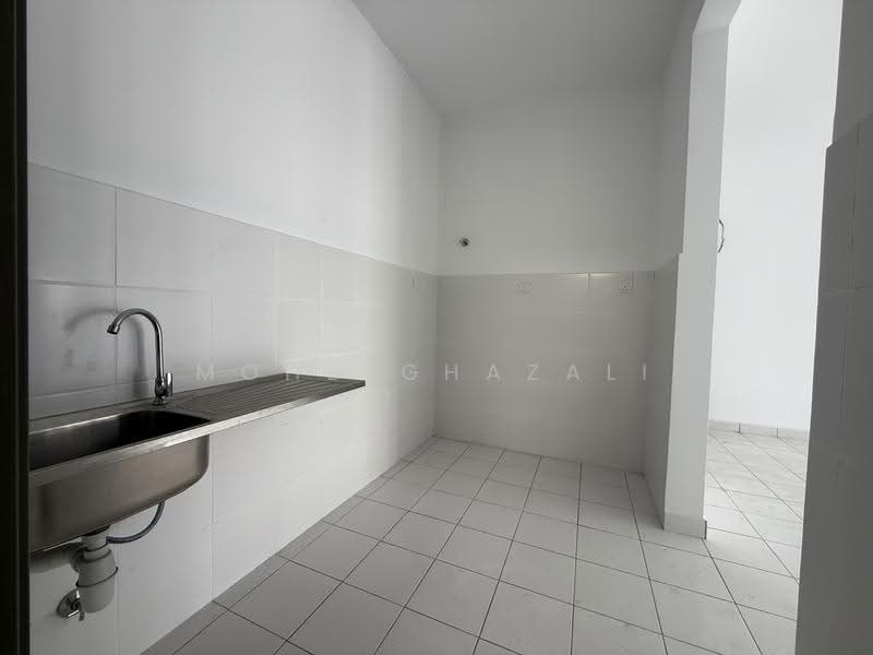Pangsapuri untuk Dijual di Residensi Kajang (PR1MA @ Kajang) - Mohd Ghazali - Kitchen - PropertyGuru.com.my