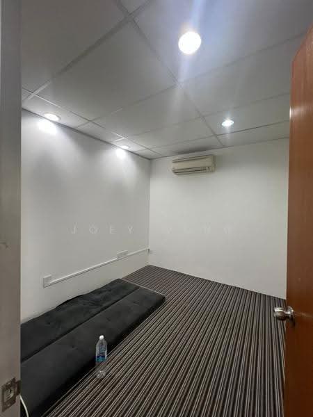 Shop for Rent in Bandar Putra Permai (Seri Kembangan) - Joey Wong - Interior - PropertyGuru.com.my