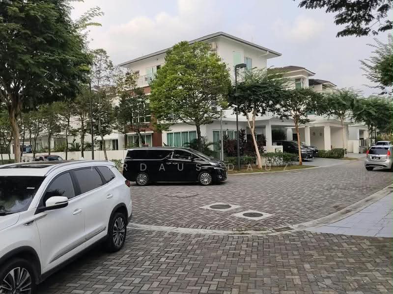 Bungalow House untuk Dijual di Senibong (Permas Jaya) - Firdaus Dauz - PropertyGuru.com.my