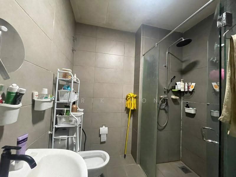 Condominium for Sale at Mutiara Ville - Erik Nyon - Bathroom - PropertyGuru.com.my