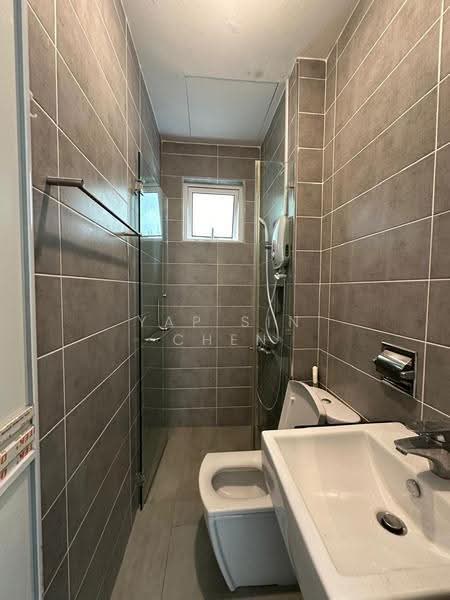 Kediaman Servis untuk Disewa di Paragon Residences @ Straits View - Yap Sin Chen - Bathroom - PropertyGuru.com.my
