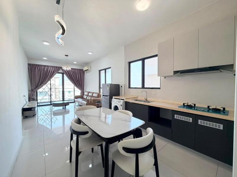 Kondominium untuk Dijual di Bay Point @ Country Garden Danga Bay - Michelle Tey - PropertyGuru.com.my