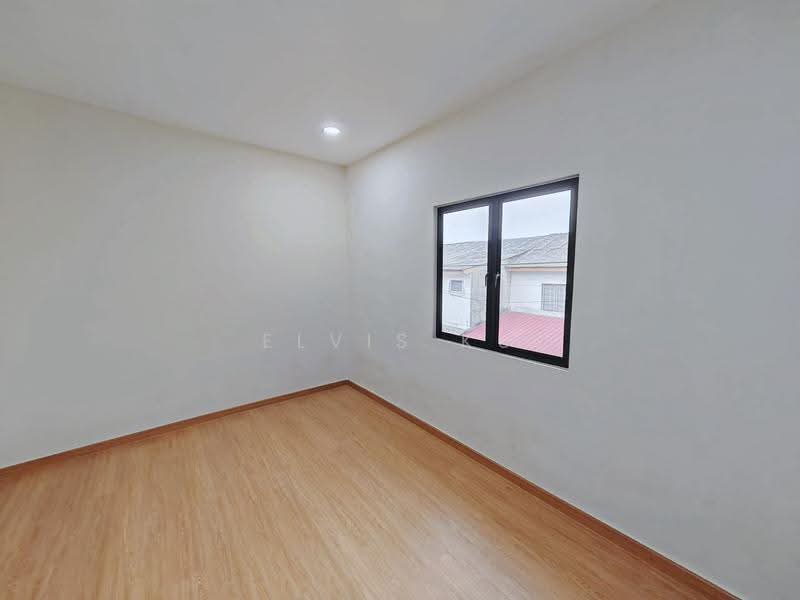 Rumah Teres 2-Tingkat untuk Dijual di Taman Puteri Wangsa (Ulu Tiram) - Elvis Ku - Interior - PropertyGuru.com.my