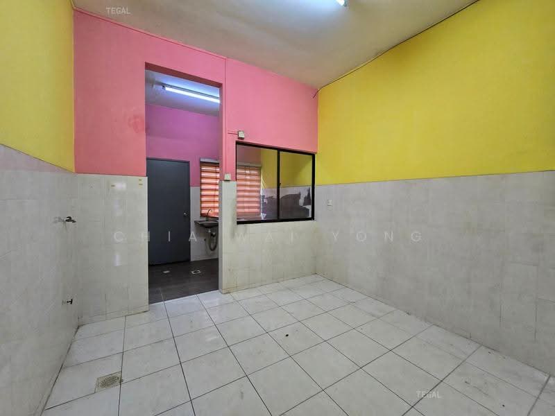 Terraced House for Sale in Bandar Puteri Klang (Klang) - Chia Wai Yong - Kitchen - PropertyGuru.com.my