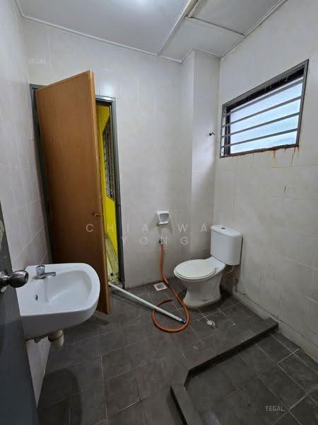 Terraced House for Sale in Bandar Puteri Klang (Klang) - Chia Wai Yong - Bathroom - PropertyGuru.com.my