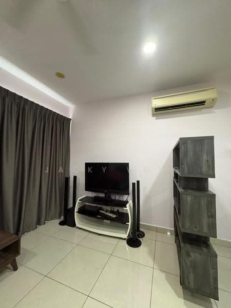 Kediaman Servis untuk Disewa di TRiGON Luxury Residences - Jacky Wong - Living Room - PropertyGuru.com.my