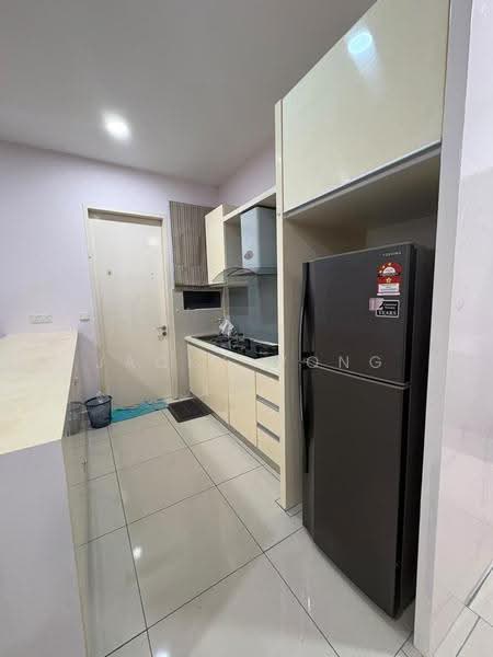 Kediaman Servis untuk Disewa di TRiGON Luxury Residences - Jacky Wong - Kitchen - PropertyGuru.com.my